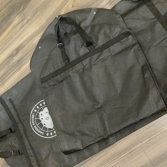 NEW Canada Goose Garment Bags - Picture 4 of 4